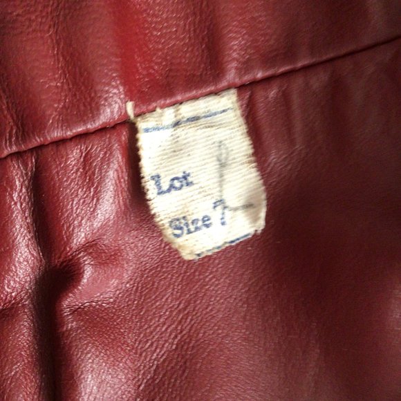 Vintage Red Leather Trench Coat - Picture 9 of 11